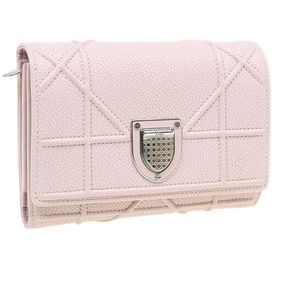 Dior Pink Diorama Leather Crossbody Bag Metal Pony-style calfskin  ref.516768 - Joli Closet